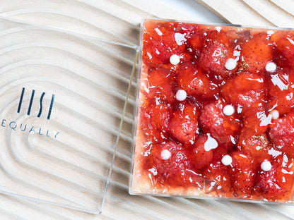 冬の箱詰めクレープ【苺ピスタチオ】 オンラインストア限定